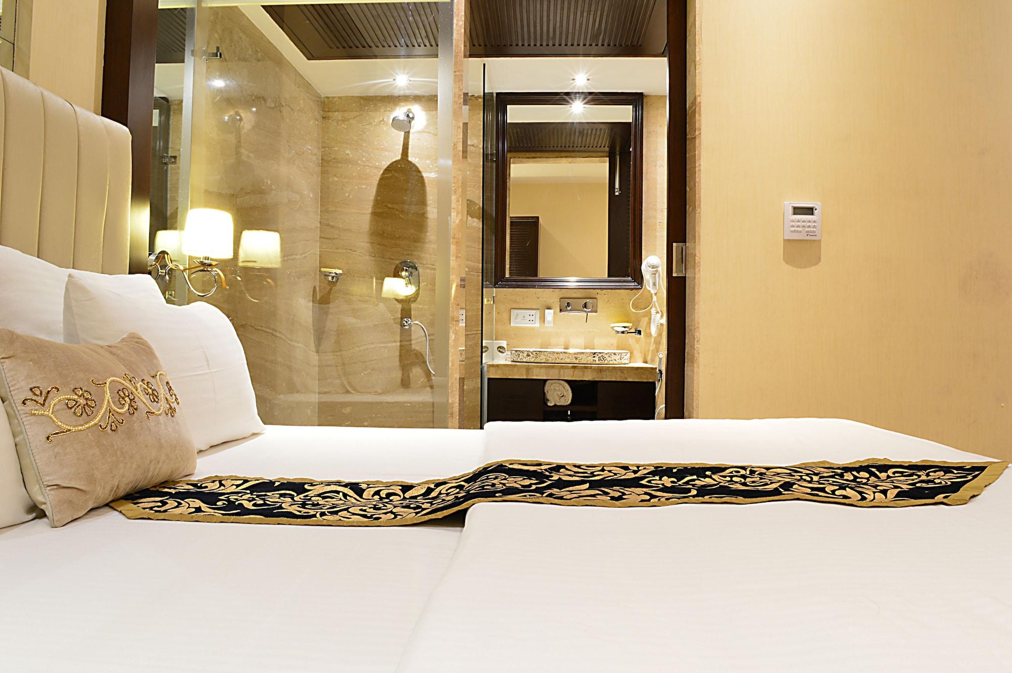 โฮเต็ล เอ็มเพอร์เรอร์ ปาล์มส์ Hotel นิวเดลี ภายนอก รูปภาพ