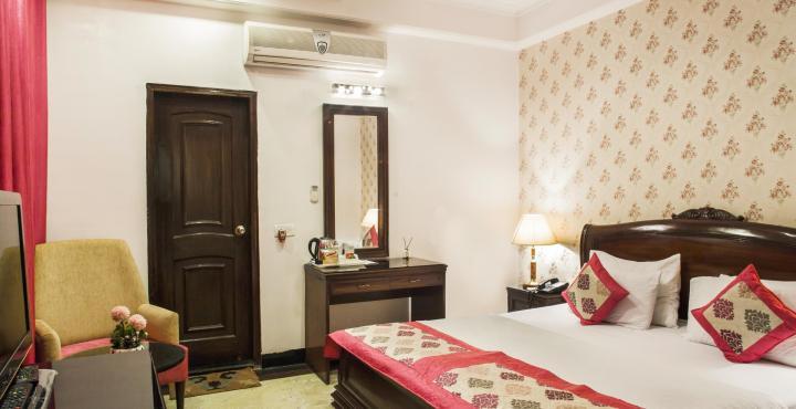 โฮเต็ล เอ็มเพอร์เรอร์ ปาล์มส์ Hotel นิวเดลี ภายนอก รูปภาพ